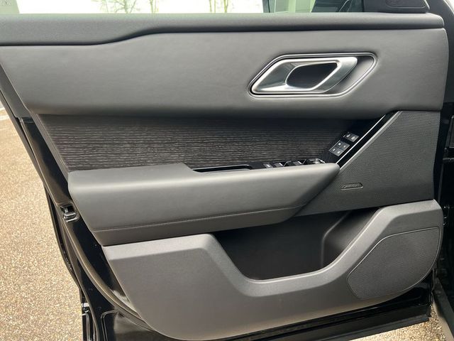 LAND ROVER Range Rover Velar P400e Dynamic HSE 221 kW, 5-türig (Benzin/Elektro-PlugIn)