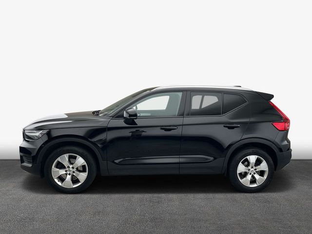 VOLVO XC40 D3 AWD Geartronic Momentum Pro