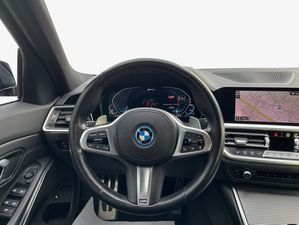 BMW 320e Limousine M Sport DAB WLAN Tempomat Shz 320e