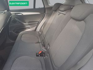 BMW X1 xDrive25e Advantage Aut. Shz PDC Klimaaut. LED Parkassist. DAB Navi