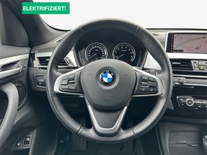 BMW X1 xDrive25e Advantage DAB LED RFK Navi Shz PDC