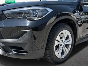 BMW X1 xDrive25e Advantage DAB LED Navi AHK Shz PDC