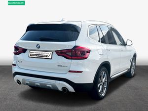 BMW X3 xDrive30e xLine Head-Up DAB LED Pano.Dach