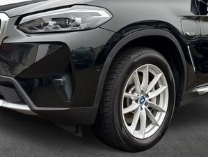 BMW X3 xDrive30e HiFi DAB LED WLAN Parkassistent X3 xDrive30e