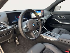 BMW 320i Touring M Sportpaket DAB LED Pano.Dach Shz 320i