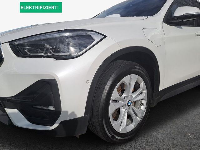 BMW X1 xDrive25e Advantage Aut. Shz PDC Klimaaut. LED Parkassist. DAB Navi