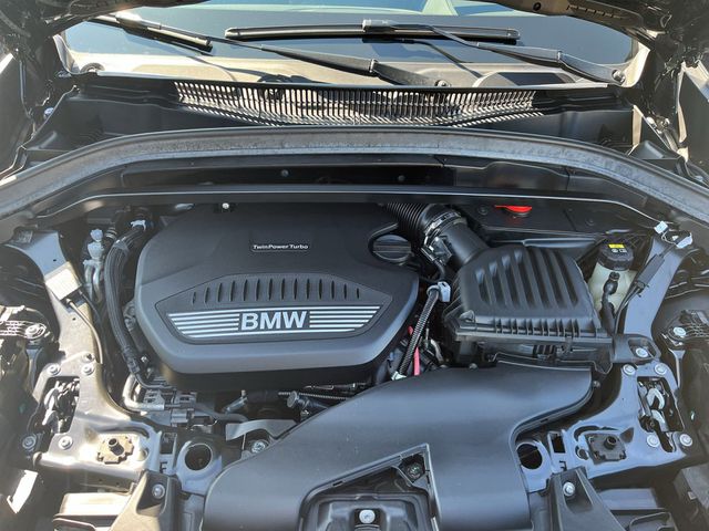 BMW X1 sDrive20d Advantage Head-Up DAB LED RFK Shz