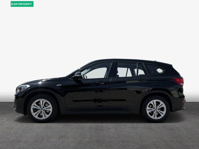 BMW X1 xDrive25e Advantage DAB LED Navi AHK Shz PDC