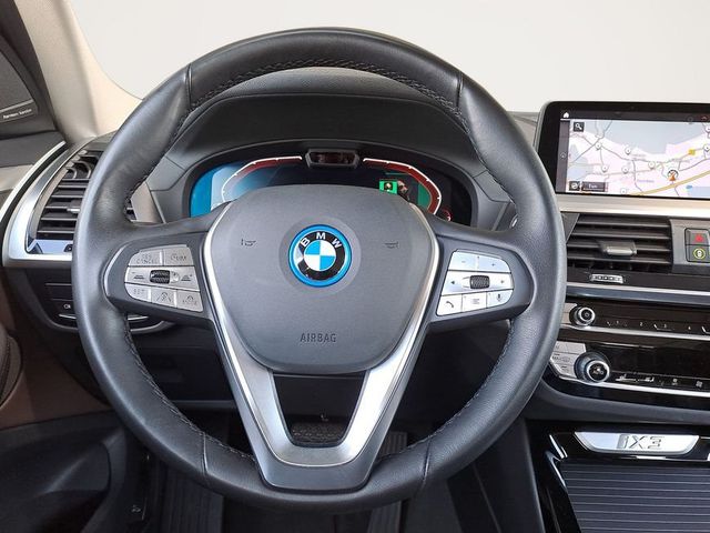 BMW iX3 Gestiksteuerung Head-Up HK HiFi DAB LED AHK iX3