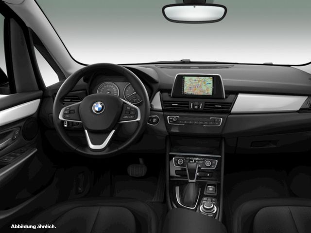 BMW 218i Active Tourer Advantage LED Pano.Dach Navi