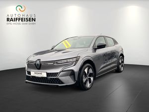 RENAULT Megane E-Tech Equilibre 220 Comfort Range