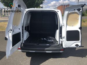 RENAULT Kangoo Rapid E-Tech Advance 22kW