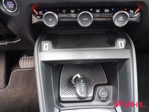 CITROEN C4 e-C4 Elektromotor Shine  Navi Leder  360 Kamera C4