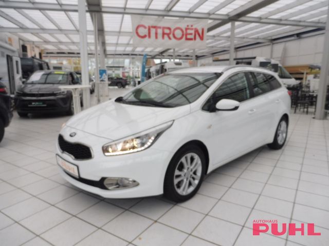 KIA Cee'd Sportswagon Dream Team 1.6 CRDi