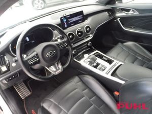 KIA Stinger 4WD 3.3 V6 T-GDI GT (EURO 6d)