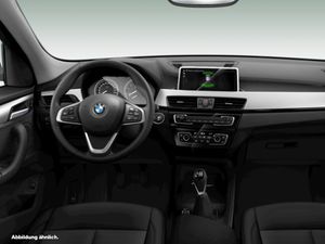 BMW X1 sDrive18i Advantage DAB LED Navi Tempomat