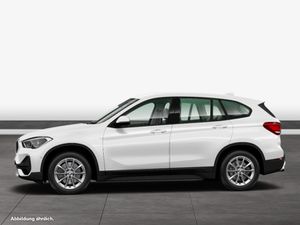 BMW X1 sDrive18i Advantage DAB LED Navi Tempomat