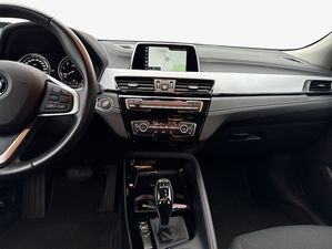 BMW X2 sDrive20i Advantage LED RFK Navi Tempomat X2 sDrive20i