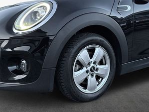 MINI Cooper 5-Türer Salt LED Navi Klimaaut. Shz PDC Cooper