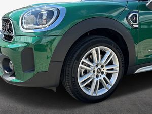 MINI Cooper SD Countryman ALL4 Black Pepper Head-Up