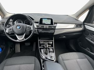 BMW 218 Gran Tourer d Advantage LED Navi Klimaaut.