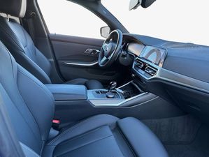 BMW 330e Touring M Sport Head-Up HiFi DAB WLAN AHK 330e