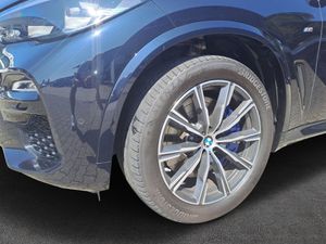 BMW X5 xDrive30d Aut. M Sport Shz LED Parkassist. Head up Navi