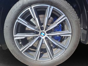 BMW X5 xDrive30d Aut. M Sport Shz LED Parkassist. Head up Navi