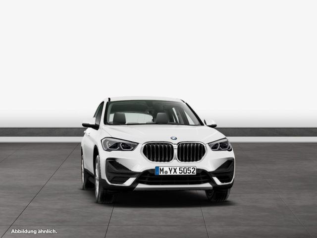 BMW X1 sDrive18i Advantage DAB LED Navi Tempomat