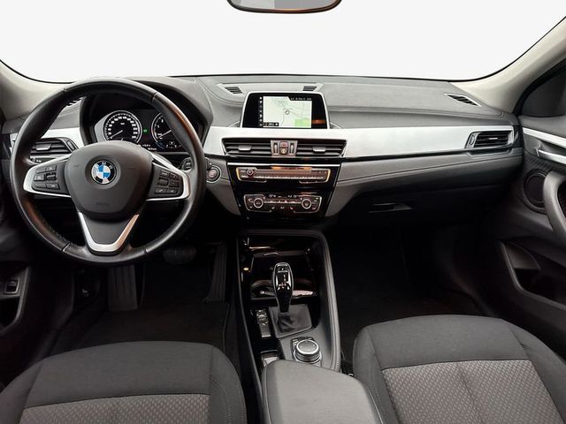 BMW X2 sDrive20i Advantage LED RFK Navi Tempomat X2 sDrive20i