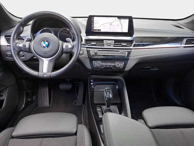 BMW X1 xDrive20i Sport Line Head-Up HiFi DAB LED