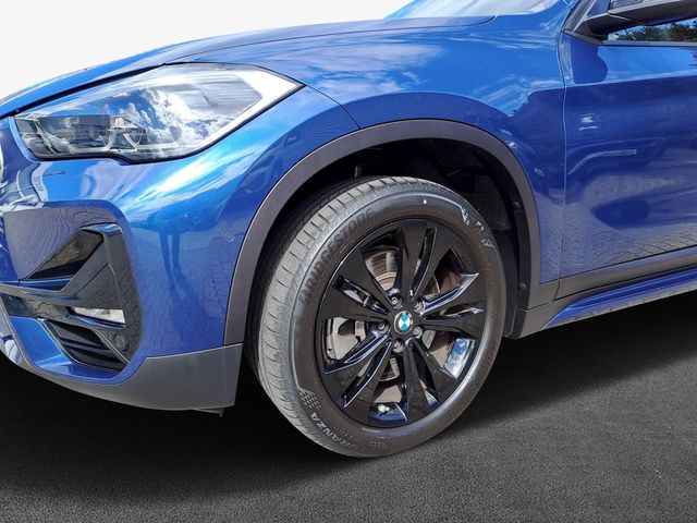 BMW X1 xDrive20i Sport Line Head-Up HiFi DAB LED