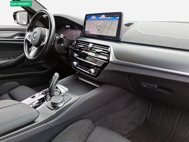 BMW 530e xDrive Touring M Sportpaket Head-Up DAB