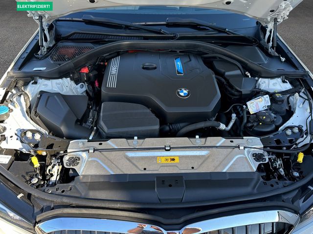 BMW 330e xDrive Touring M Sport Head-Up HK HiFi DAB