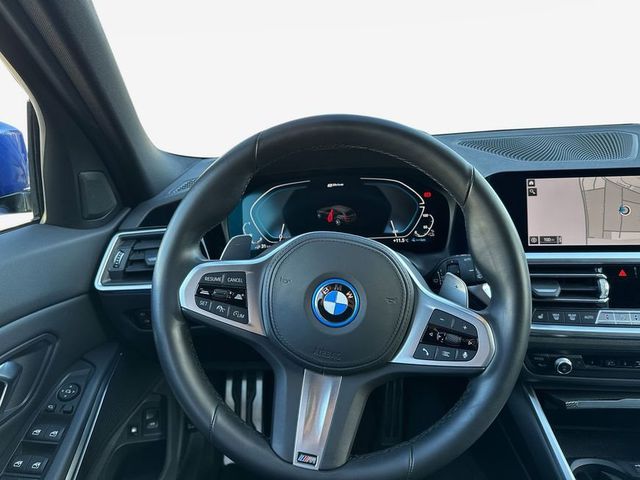 BMW 330e Touring M Sport Head-Up HiFi DAB WLAN AHK 330e