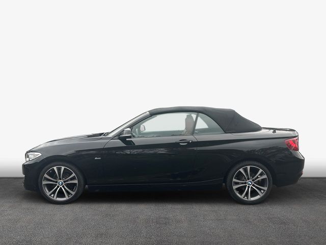 BMW 218i Cabrio Sport Line HiFi Xenon Navi Bus. USB