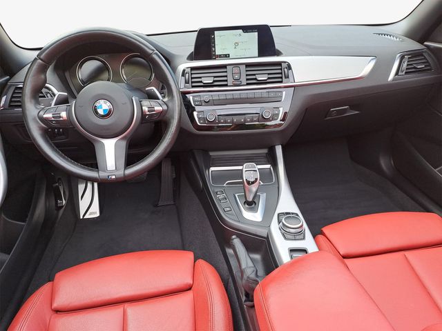 BMW 230i Cabrio M Sportpaket WLAN RFK Navi Bus. Shz