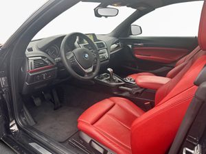 BMW 218i Cabrio Sport Line HiFi Xenon Navi Bus. USB