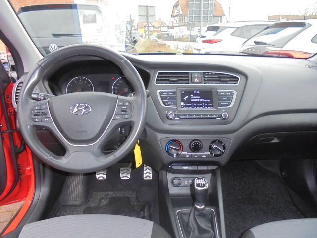 HYUNDAI i20 Active Facelift 1,0 Turbo Select FunktionsPaket