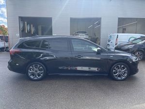 FORD Focus Turnier 1.0 Hybrid Aut. ST-LINE *AHK *PANO