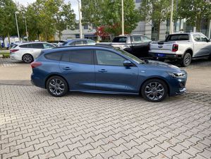 FORD Focus Turnier 1.5 EcoBlue Aut. ST-LINE *LED