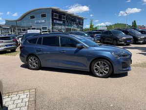 FORD Focus Turnier 1.0 Hybrid Aut. ST-LINE *AHK *PANO