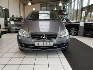 MERCEDES-BENZ A 180 CLASSIC AUTOMATIK PTS KLIMA ISOFIX