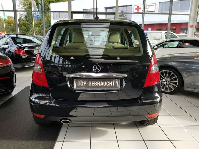 MERCEDES-BENZ A 160