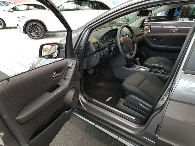 MERCEDES-BENZ A 180 CLASSIC AUTOMATIK PTS KLIMA ISOFIX