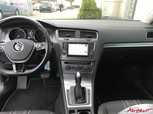 VW Golf Variant Golf IV Variant 1.5 TSI 92 KW DSG Navi Klima Einparkhilfe el. Fenster