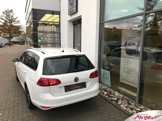 VW Golf Variant Golf IV Variant 1.5 TSI 92 KW DSG Navi Klima Einparkhilfe el. Fenster