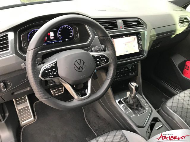 VW Tiguan Tiguan R-Line 1.5 TSI 110 KW DSG Navi LED Klima Einparkhilfe el. Fenster