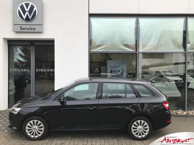 SKODA Fabia Combi Fabia Combi 1.0 TSI 70 KW Schaltwagen Bluetooth Klima el. Fenster