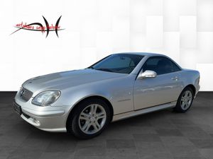 MERCEDES-BENZ SLK 230